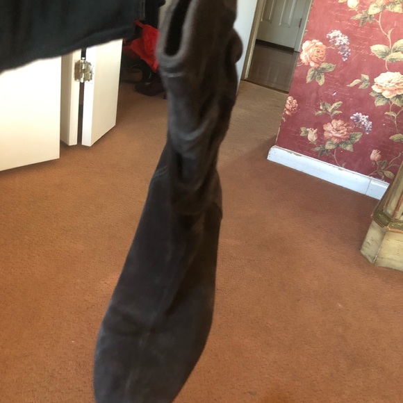 Prada suede brown slouchy boots - Picture 8 of 8